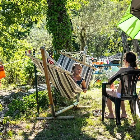 Familiale 3 Etoiles Vue 360 Piscine A Debordement Empl Xxl 캠프장