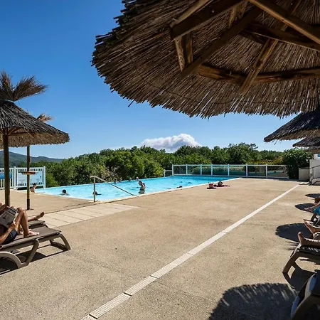 Familiale 3 Etoiles Vue 360 Piscine A Debordement Empl Xxl * Labeaume