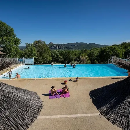 캠프장 Familiale 3 Etoiles Vue 360 Piscine A Debordement Empl Xxl 라봄