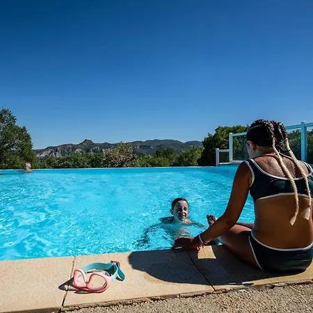 캠프장 Familiale 3 Etoiles Vue 360 Piscine A Debordement Empl Xxl *